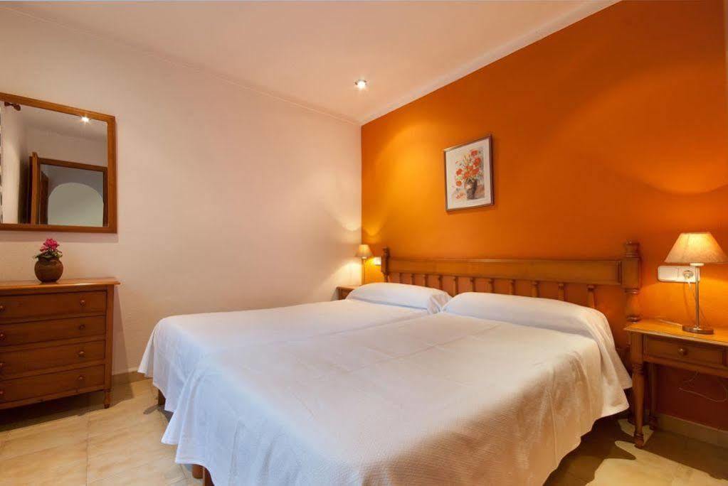 Pinos Altos Apartments Cala San Vicente  Luaran gambar